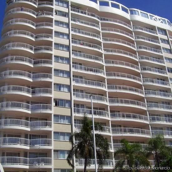 Beachcomber International Resort Coolangatta Экстерьер фото
