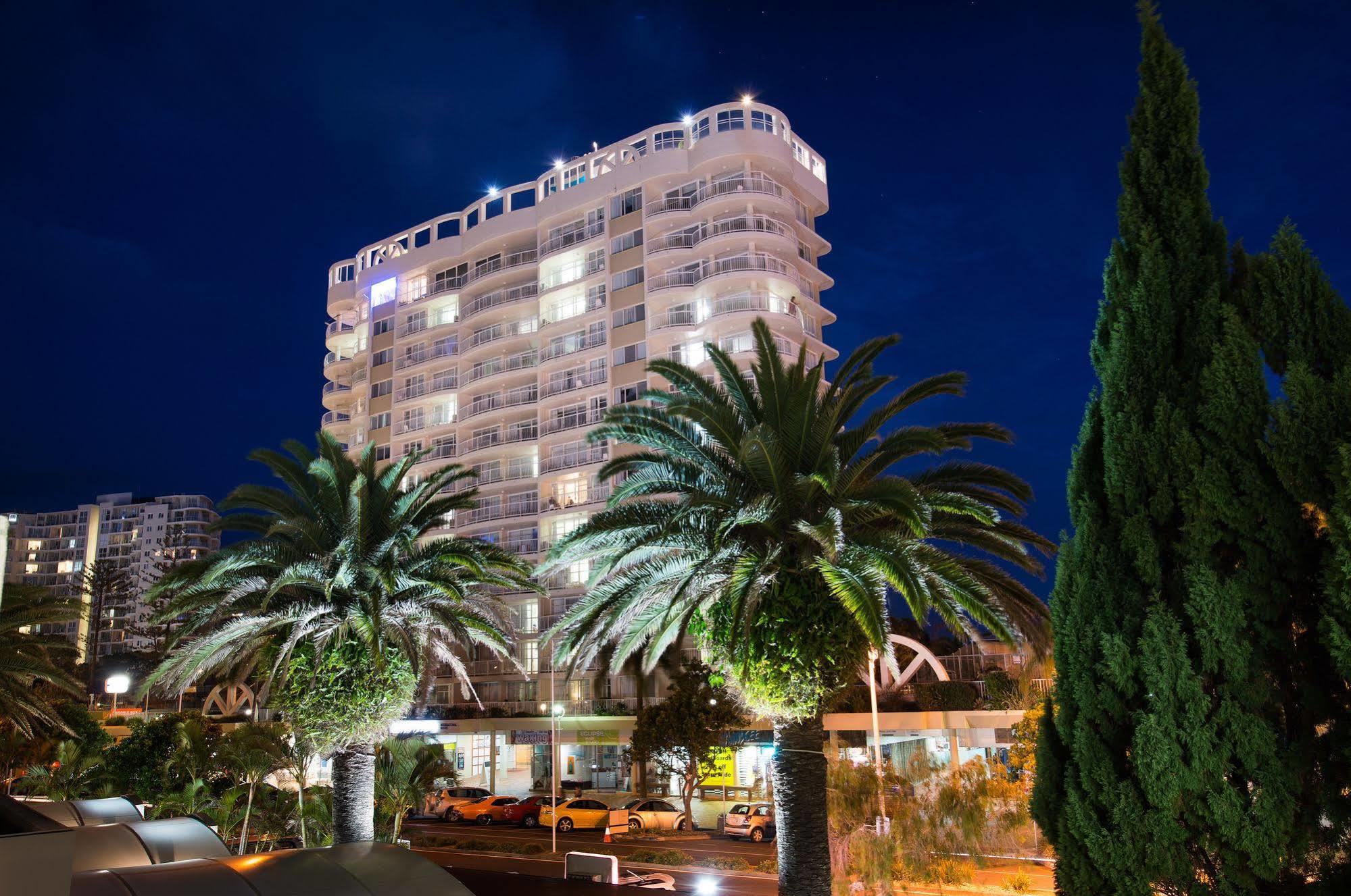 Beachcomber International Resort Coolangatta Экстерьер фото