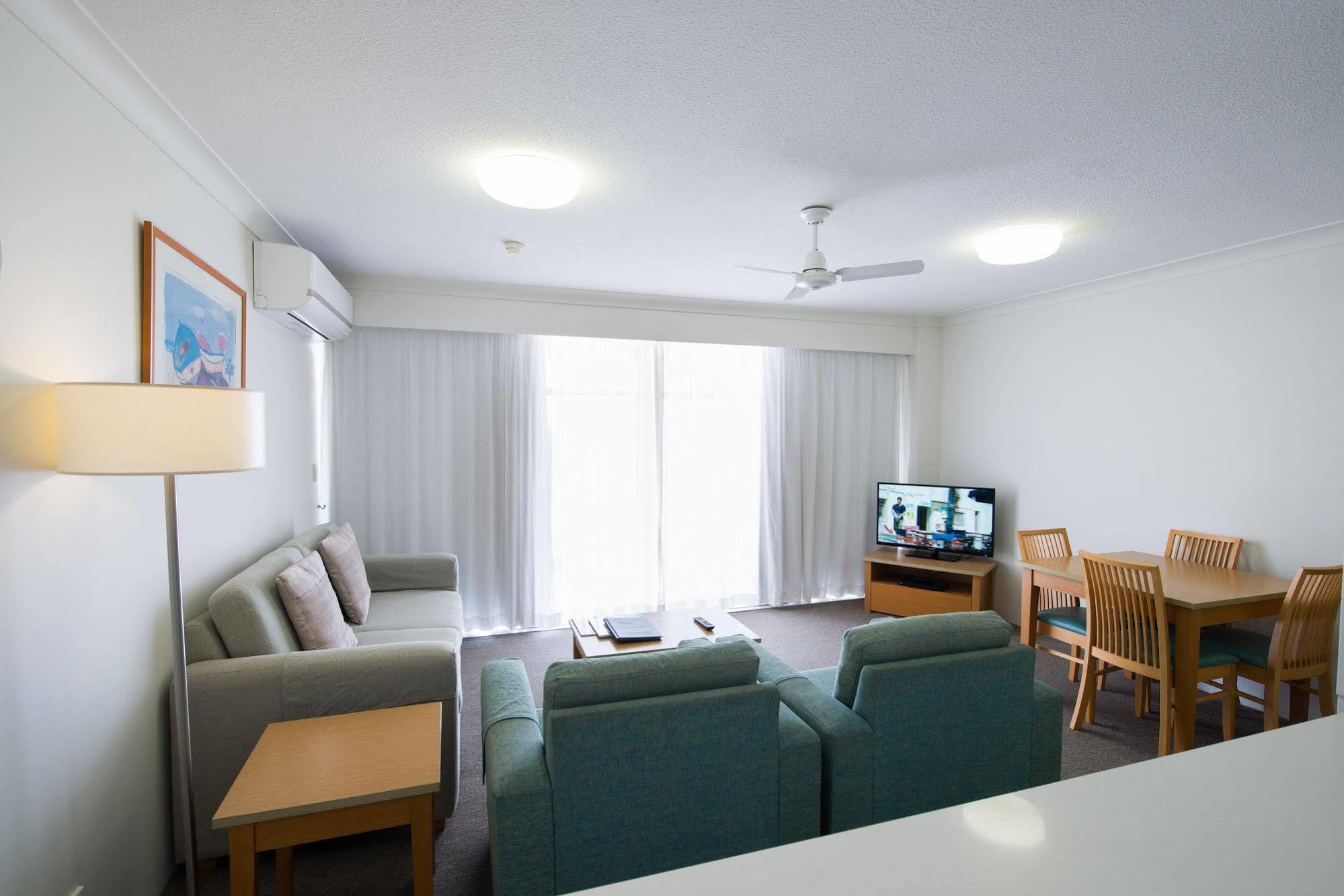 Beachcomber International Resort Coolangatta Экстерьер фото
