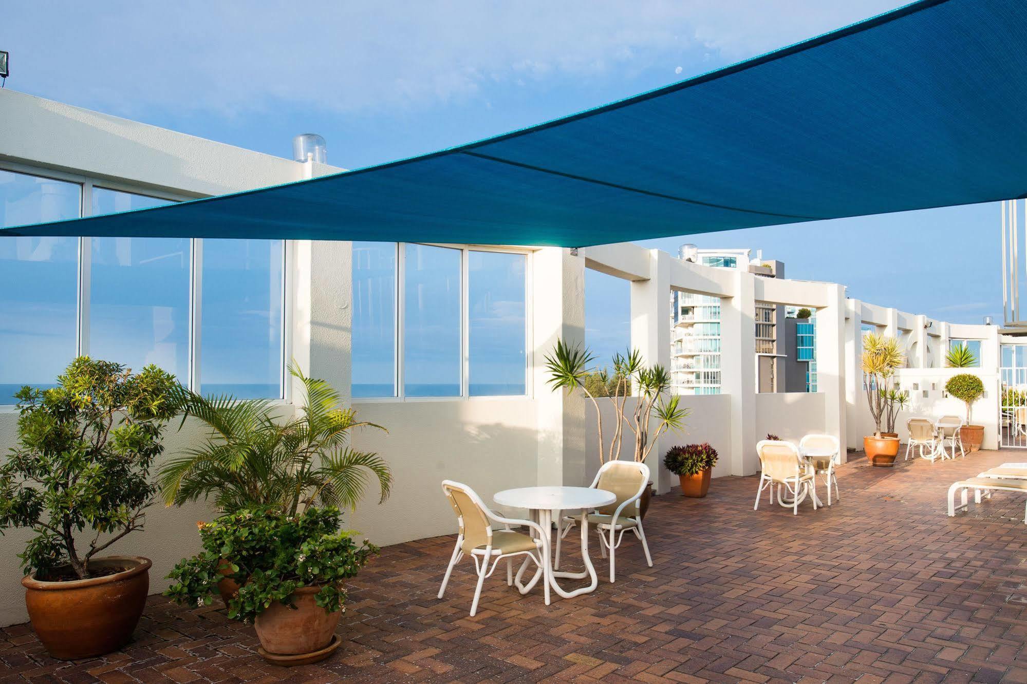Beachcomber International Resort Coolangatta Экстерьер фото